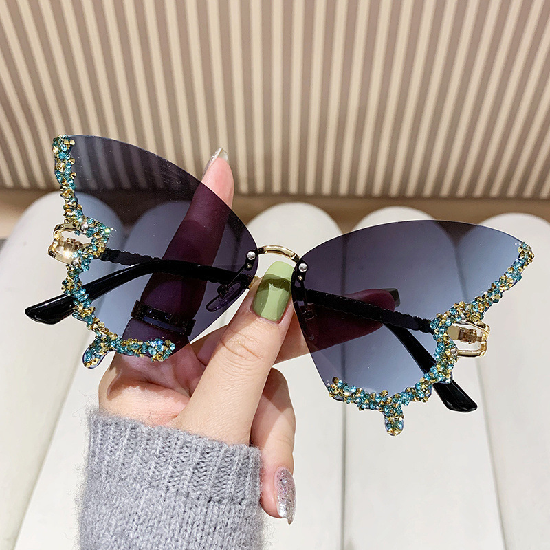 Occhiali da Sole Y2K di Lusso  - Vintage Fashion Glasses recensione e prezzo