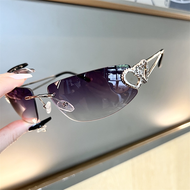 Nuovi Occhiali da Sole Ovali S - Vintage Fashion Glasses recensione e prezzo