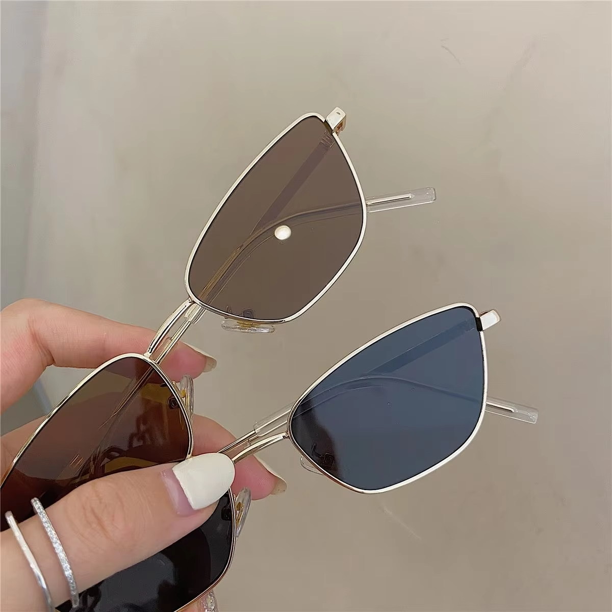 Occhiali da Sole Cat Eye alla  - Vintage Fashion Glasses recensione e prezzo