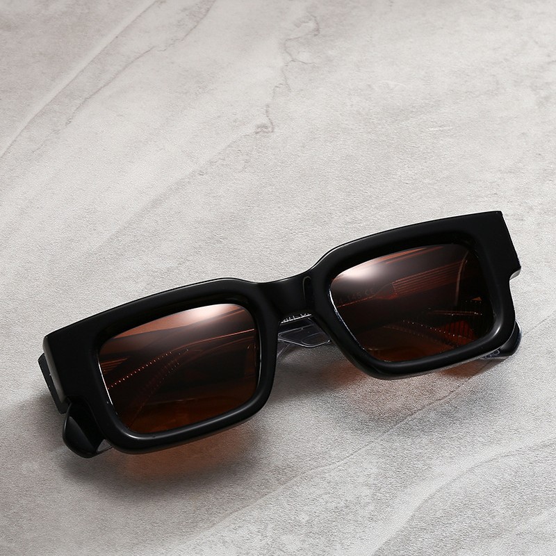 2026 Nuovi Occhiali da Sole a  - Vintage Fashion Design recensione e prezzo