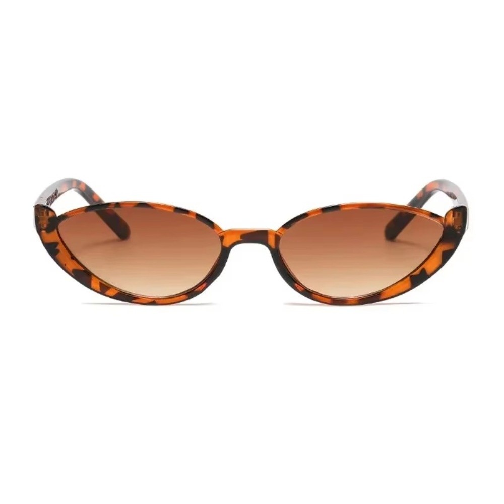 Occhiali da Sole Cat Eye Mezza - Vintage Fashion Photography recensione e prezzo