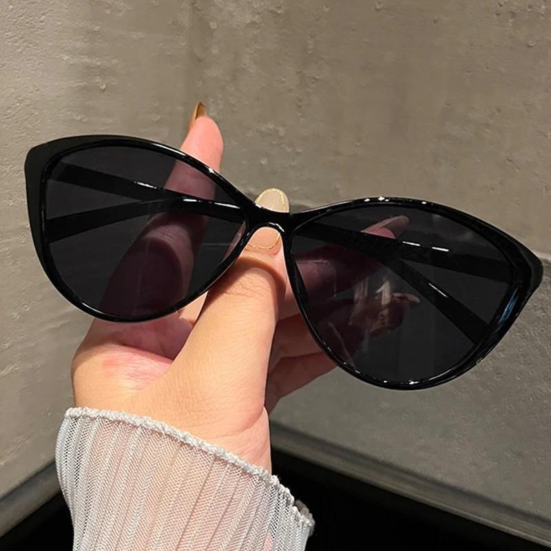 Occhiali da Sole Retrò a Occhi - Vintage Fashion Glasses recensione e prezzo